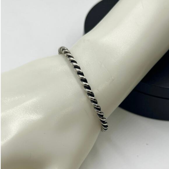 Native American Vintage Sterling Silver 3mm Twisted Wire Cuff Bracelet 6.5”, 11g - Picture 1 of 8